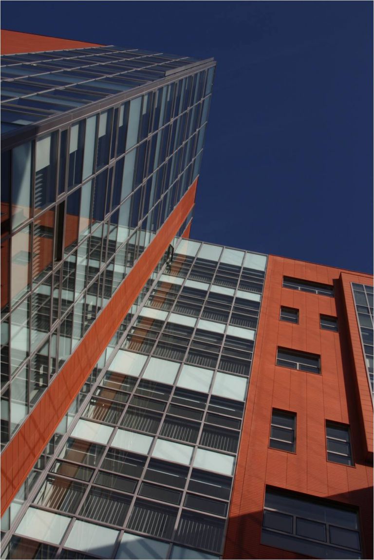 대학교 산학협력관